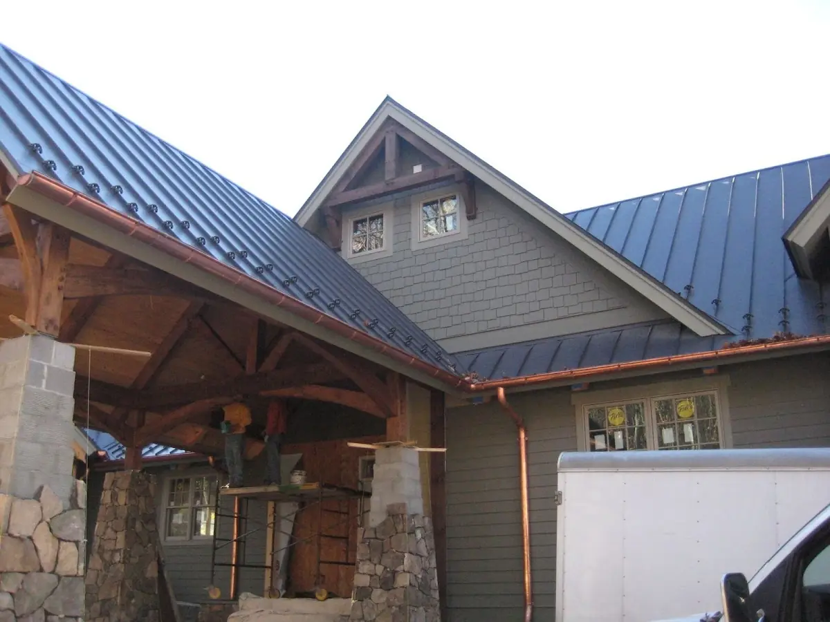 Craftsman Roofing team delivering quality roofing work in East Colfax